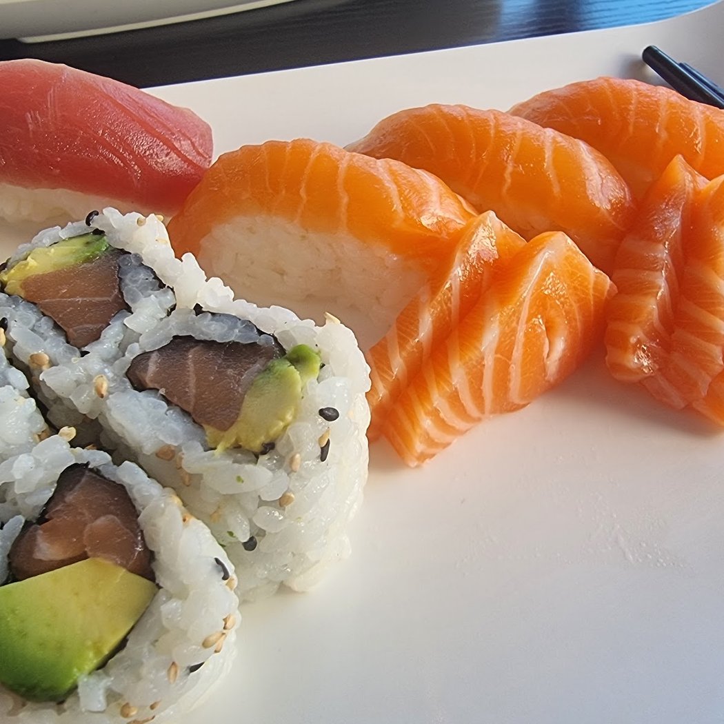 Fuji Sushi 3